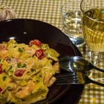 Bio-Garnelen in Wodka-Sahnesauce an Pappardelle